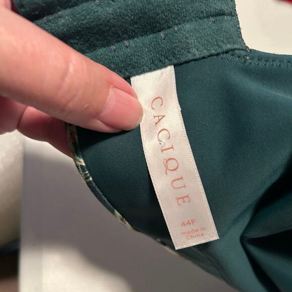 Cacique lightly lined full coverage beautiful deep green floral bra, size 44F - Picture 6 of 7